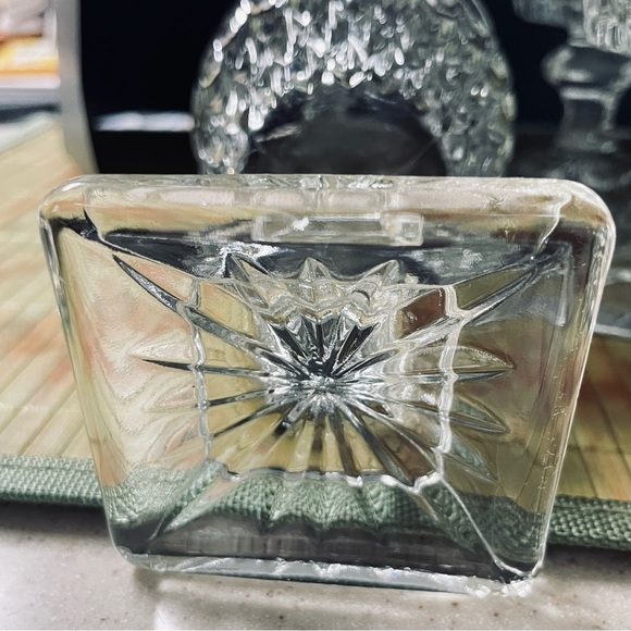 4 Pcs - Indiana Glass Wine Glasses Mt. Vernon Clear Pattern W/Square Base - Picture 7 of 14